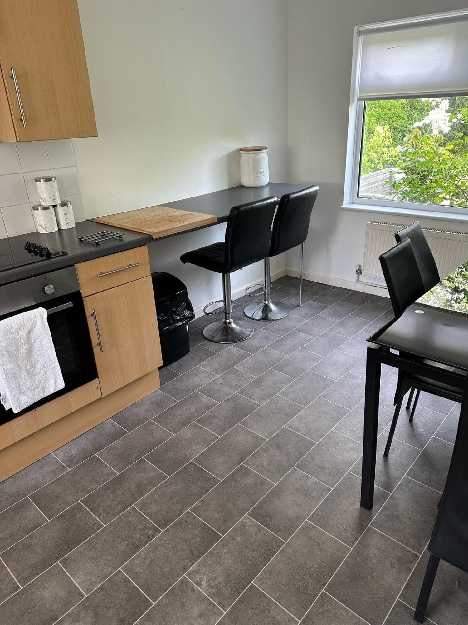 House Number 8 Sleeps Up To 6 People With Smart Tvs In Every Room Wellington  Zewnętrze zdjęcie